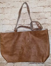 FINAL New Thirty-One Large Modern Tote Bag Caramel Distressed Pebble Pockets