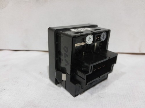 1998 to 2004 Volvo C70 S70 V70 Headlight Switch 8601773 - Picture 4 of 17