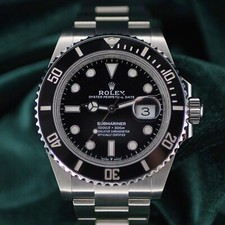 Rolex Submariner Date Black Dial Stainless Steel MINT COMPLETE SET 126610LN