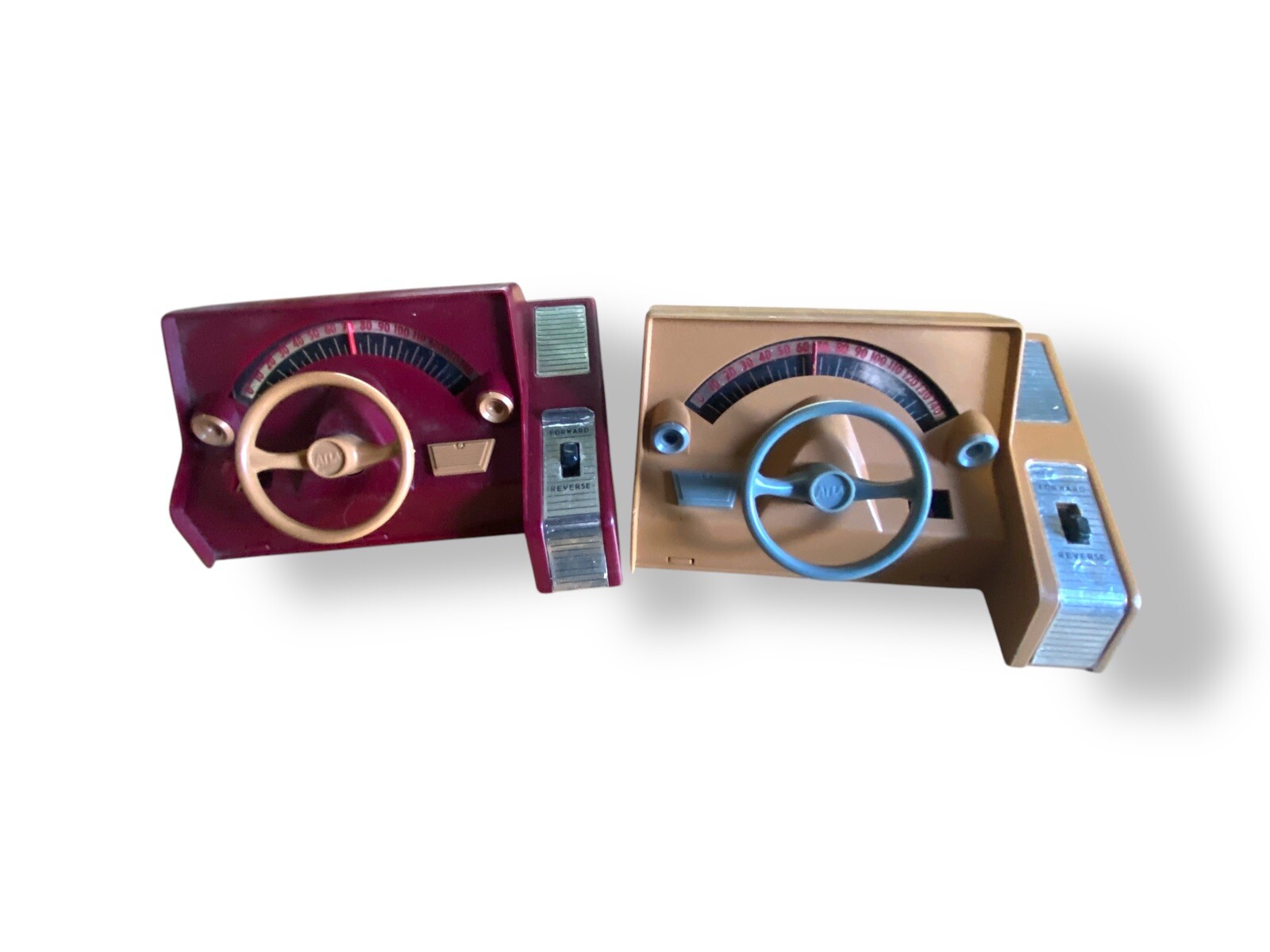 Atlas HO Motoring and Racing Slotted Steering Wheel Controllers - Set of 2