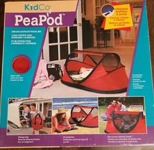 Kid co. Peapod portable children's travel bed Brand New