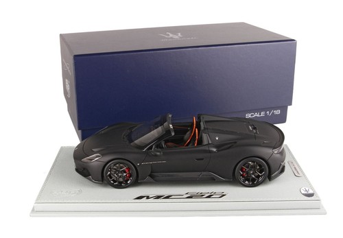 BBR 1/18 MASERATI MC20 CIELO MATT BLACK & DISPLAY CASE-Limited 40pcs - Picture 8 of 8