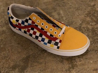 vans snoopy checkerboard