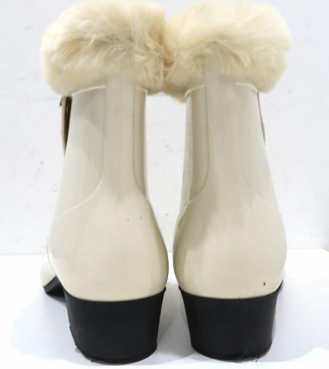 CHANEL Rubber boots with fur EU36 US6 UK4.5 | eBay CHANEL Rubber boots with fur EU36 US6 UK4.5 | eBay
