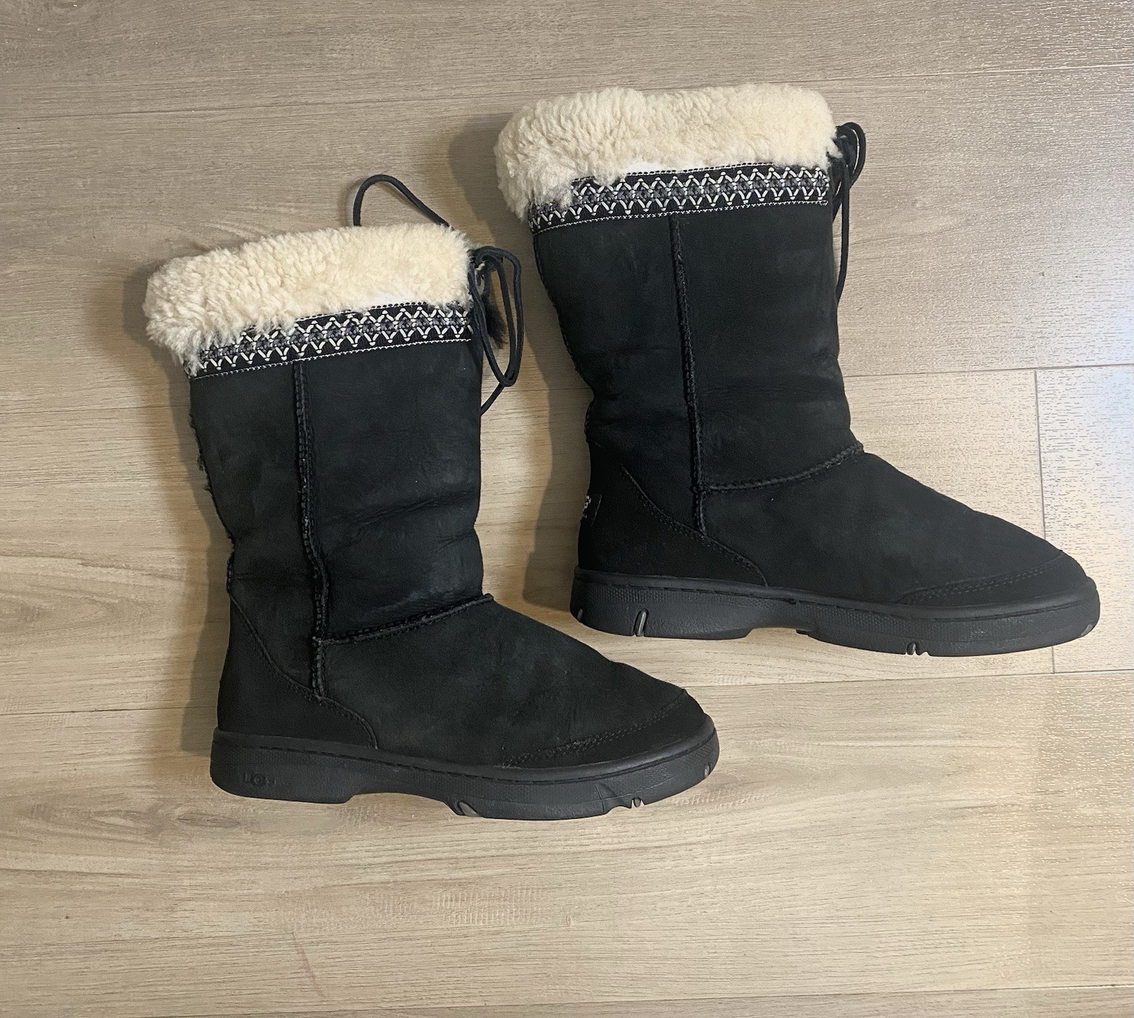 UGG Ultimate Cuff Leather Shearling Winter Snow B… - image 2