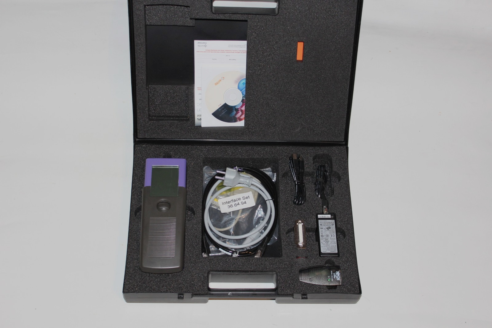 X-Rite SpectroEye XRGA GretagMacbeth L.a.b. , _ ΔE 2000, ISO E, Pantone Dot