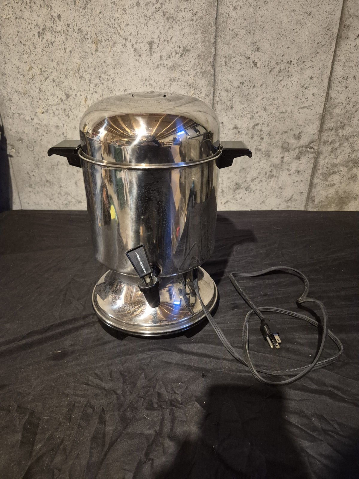 Farberware Model PSU 122 Cup Hot Perk Coffee Urn Vintage USA