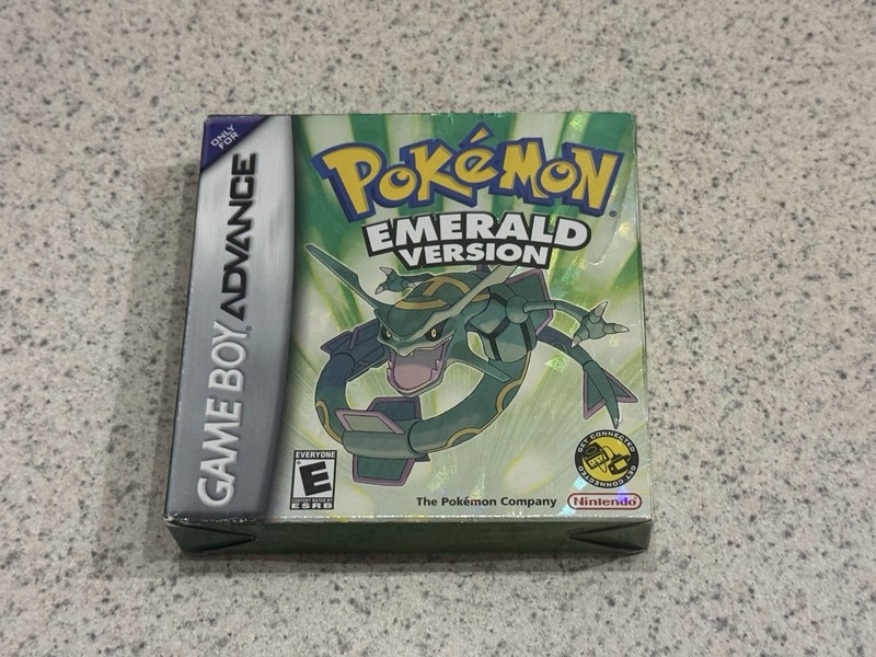 Pokemon Emerald Nintendo Game Boy Advance GBA CIB Authentic Original Rare