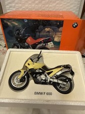 Mini motocicleta vintage BMW F 650 amarilla escala 1/18 MINICHAMPS nueva en caja