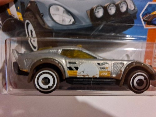 Hot Wheels El segundo rallye   2025-242 (NP03) - Photo 2/3
