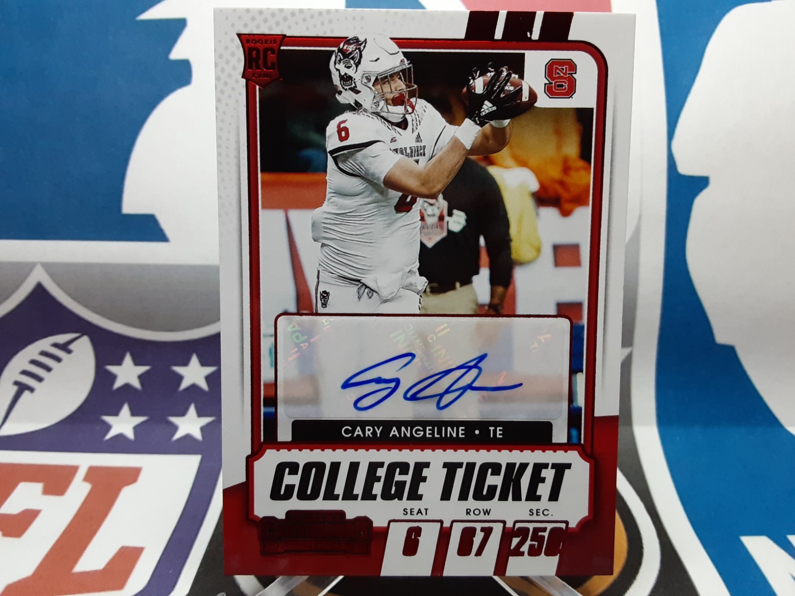 🏈2021 Panini Contenders Draft Picks Red Auto College Ticket Cary Angeline #175