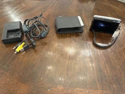 Sony Cyber-shot DSC-T300 10.1MP Digital Camera Silver Tested No Memory Card