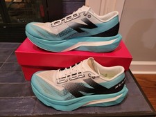 New Balance FuelCell SuperComp SC Elite V4 Size 13 - Cyber Jade Running - NEW 