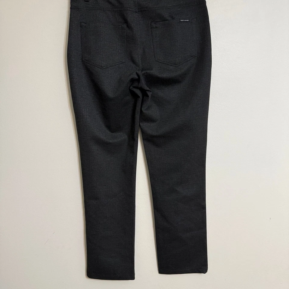 Pantalones de mezclilla DKNY elásticos gris carbón Foto 2 de 4