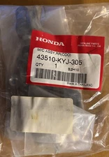 Genuine Honda Part: Rear Brake Sub Assy- Master Cylinder 43510-KYJ-305 New