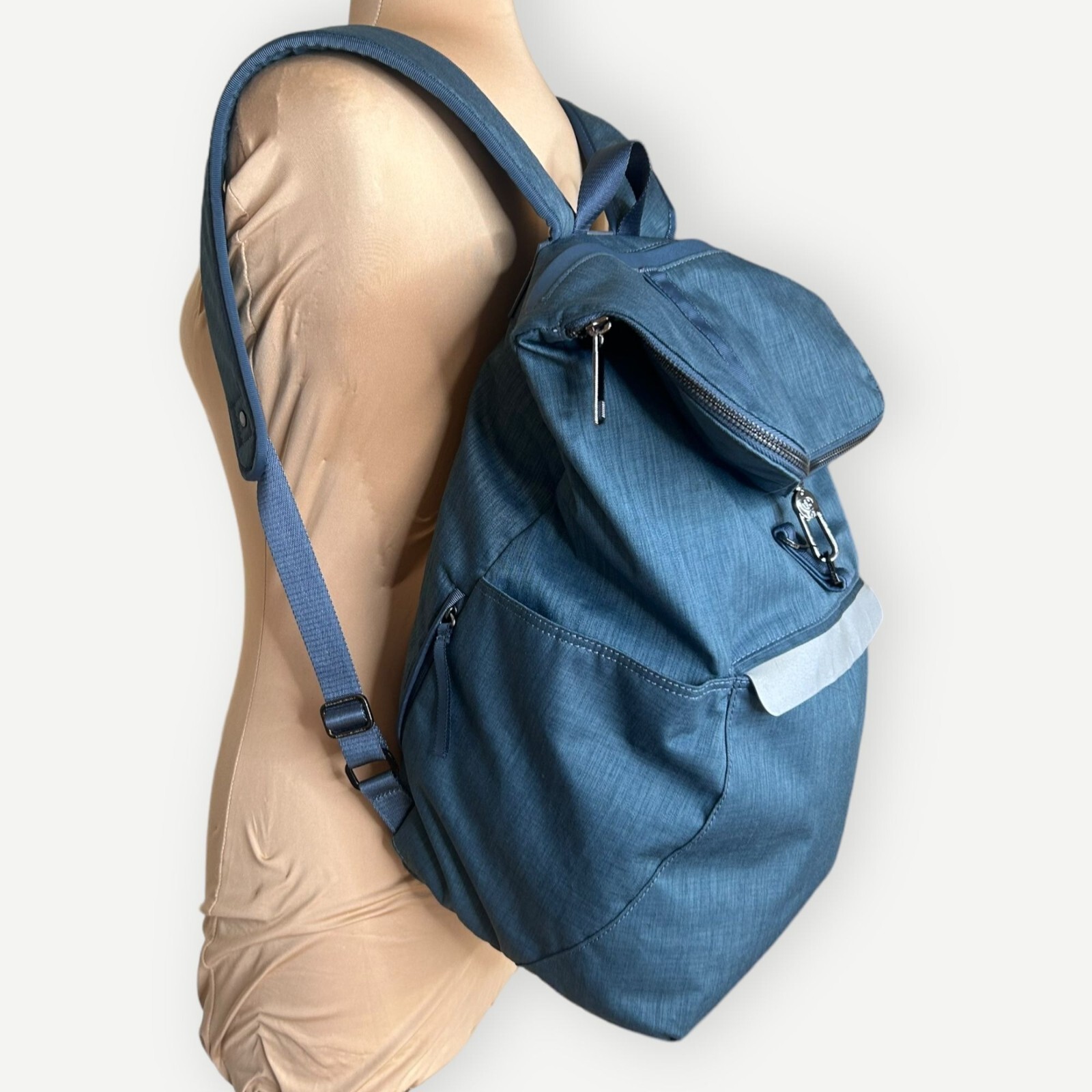 Lululemon Rise & Shine Backpack Astro Blue Reflective… Gem