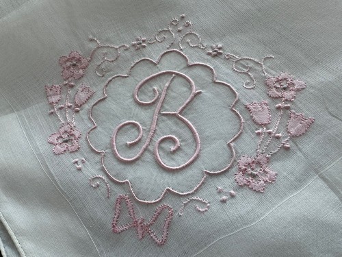 A+ Vintage NWT White Hankie Madeira Pink Hand Embroidered Monogram B Bride Weddi - Picture 2 of 8