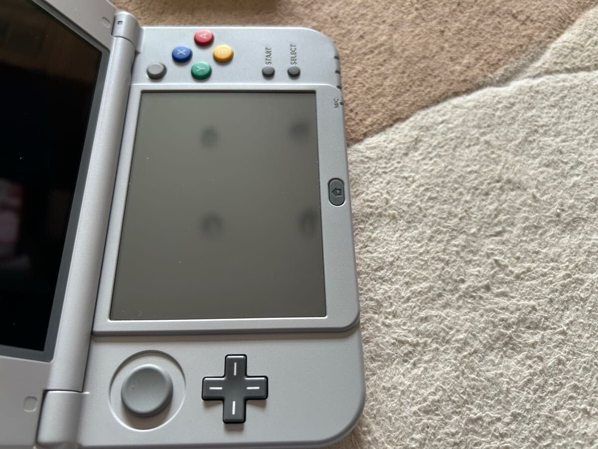 Nintendo New 3DS LL Super Famicom Edition Handheld System Open Box