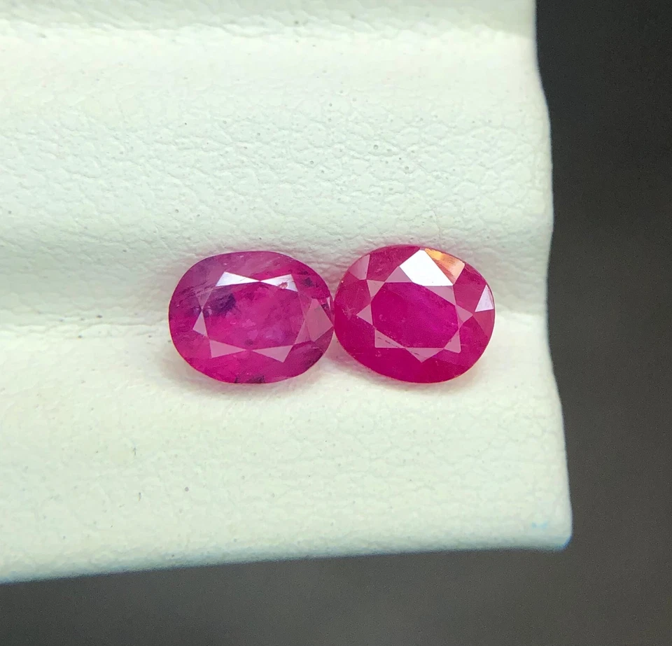 Natural Untreated Ruby 2.10 Ct Pinkish Red Color 2 Piece loose gemstone - Image 4 of 4
