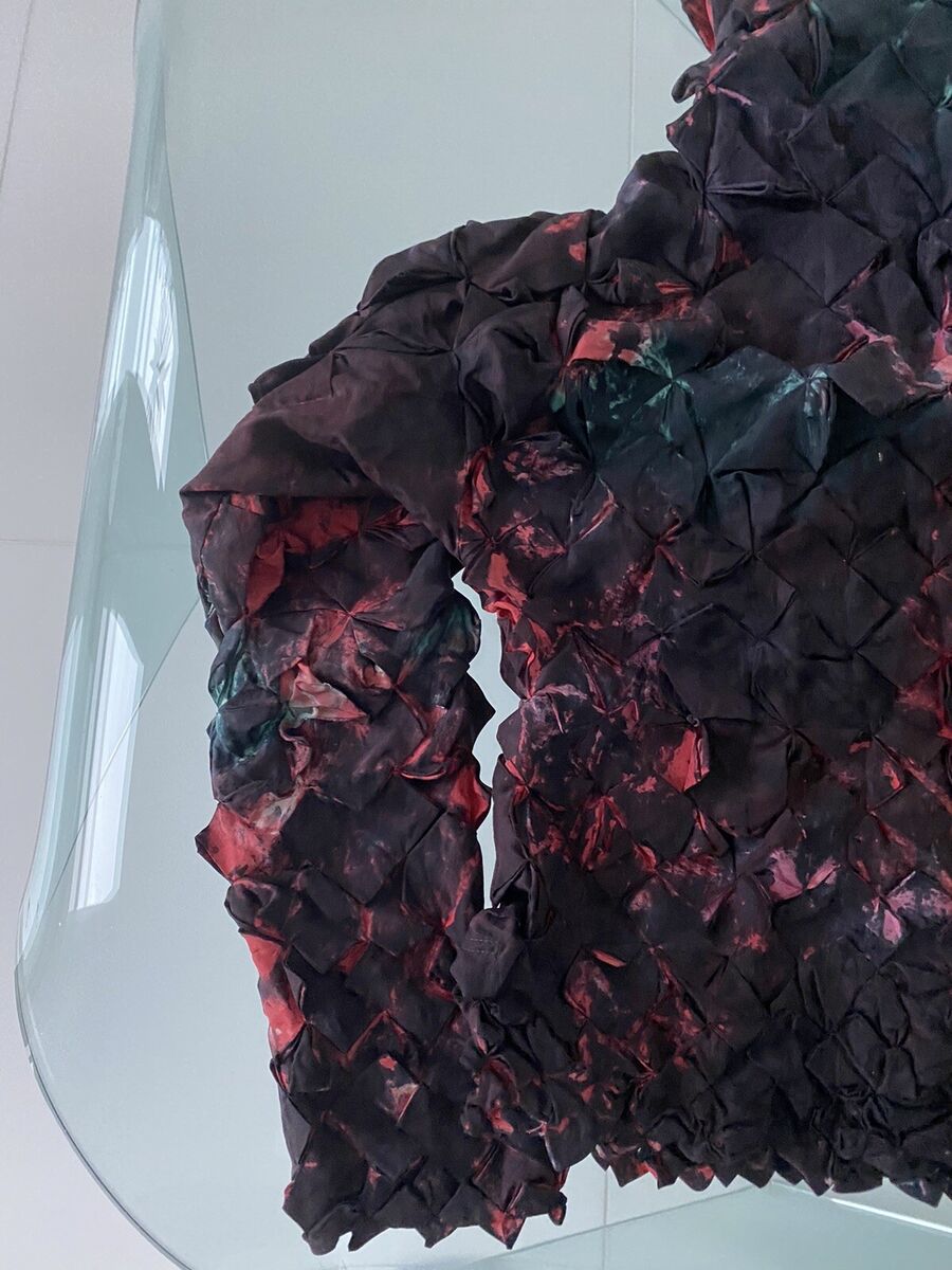 Issey Miyake Silk Origami Art Pleats Please Black Aqua Red Issey Miyake Silk Origami Art Pleats Please Black Aqua Red