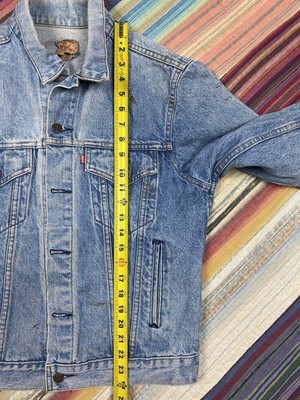 Vintage 90s Levis Denim Trucker Jacket Faded Stonewash USA Western