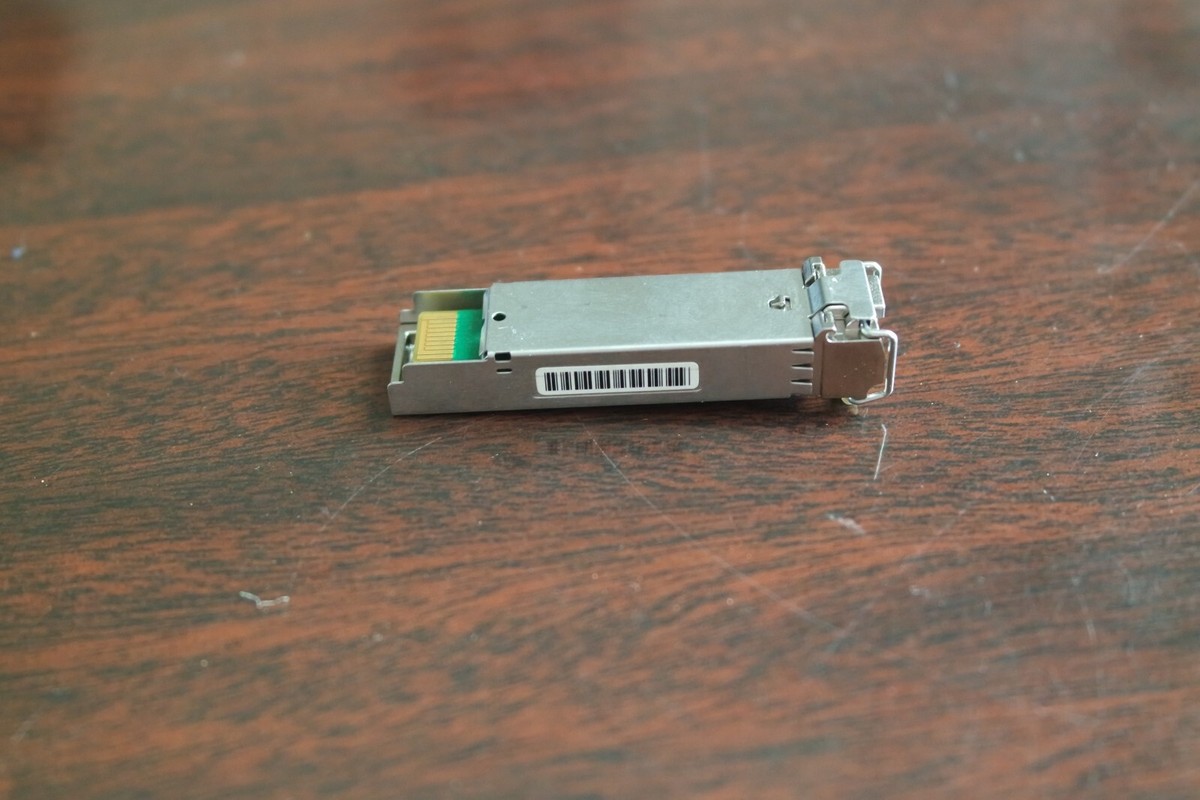 New Cisco GLC-SX-MM-RGD 1000BASE-SX 10-2274-03 Transceiver New Cisco GLC-SX-MM-RGD 1000BASE-SX 10-2274-03 Transceiver