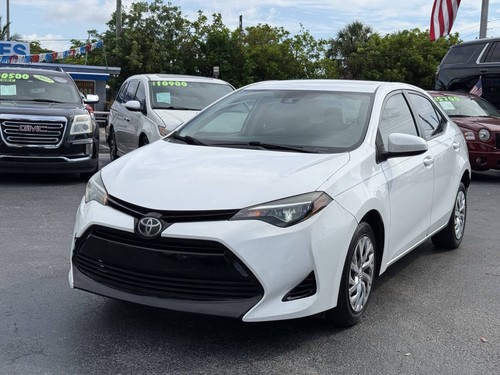 2018 Toyota Corolla LE 4dr Sedan