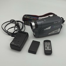 JVC GR-SX950 Super VHS 300x Digital Zoom Camcorder Battery Charger Tape Remote