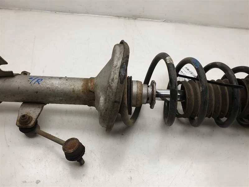 94-99 TOYOTA CELICA 1.8L TRACCIÓN DELANTERA EN EL LADO DEL CONDUCTOR PUNTAL TRASERO  Foto 3 de 4