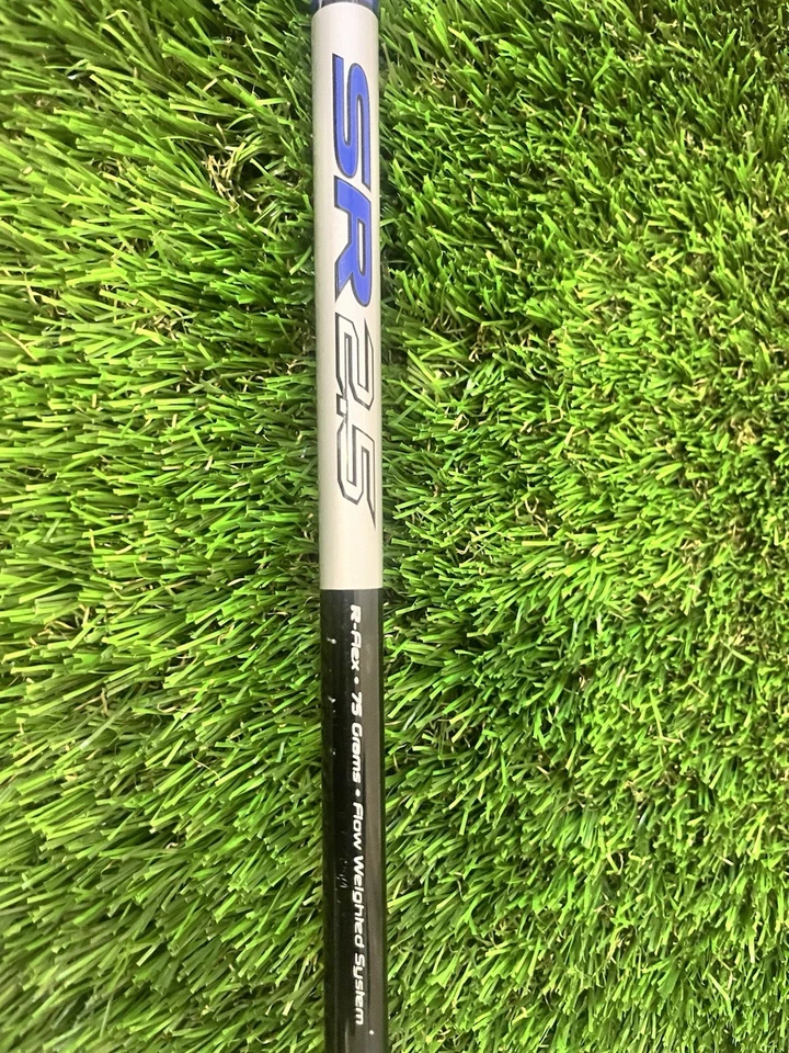 Nicket 4DX Pro GW, RH New in plastic - Image 4 of 4