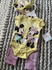 NWT Girls 0-3 Months 3 piece Set Newborn Baby Disney Minnie Mouse Top Pants Bib