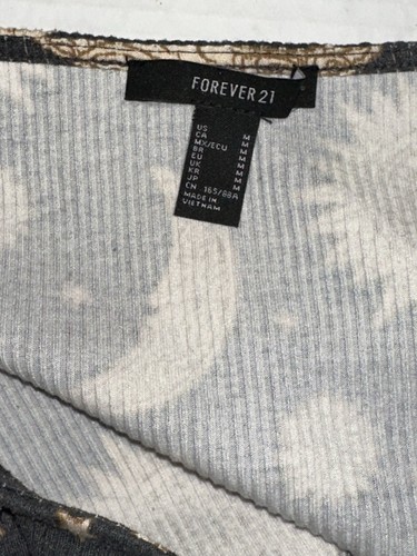 Forever 21 Bodysuit Celestial Women’s Size M Stars Sun Moon Goth Witchy Gray - Picture 8 of 10