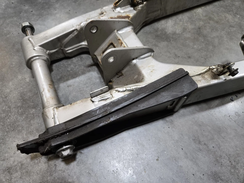 1987 1988 1989 Honda CBR600F1 OEM Good Swing Arm - Image 2 of 4