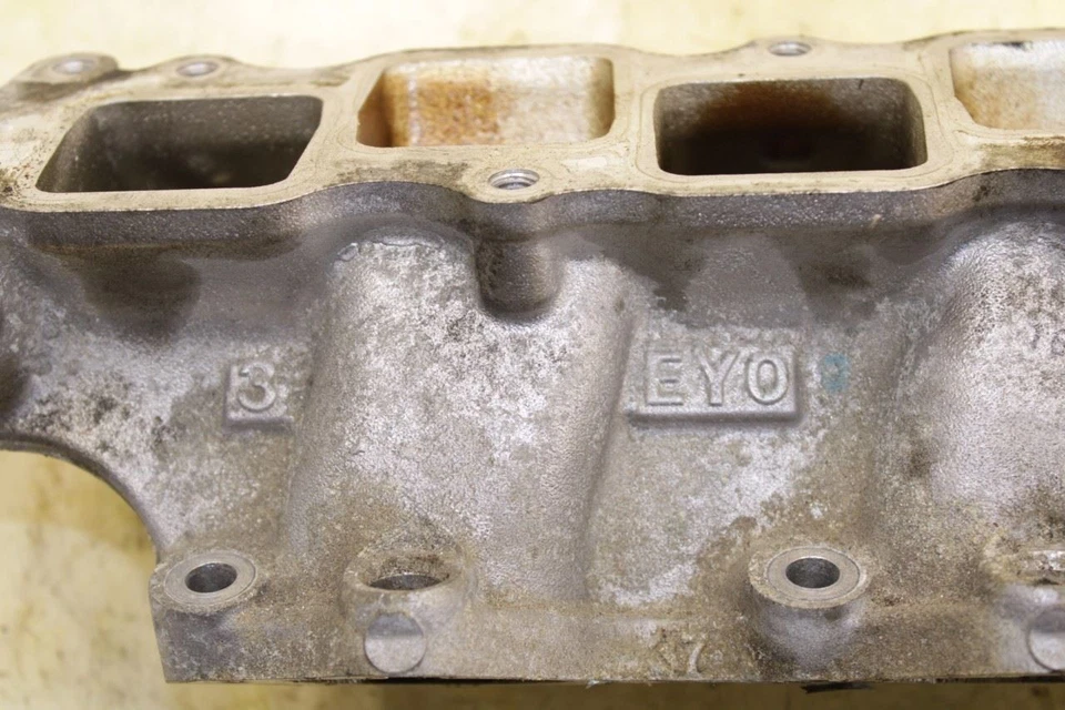 Infiniti QX50 2014-2017 3,7 L AWD motor colector de admisión inferior 14003-EY01A OEM Foto 3 de 4