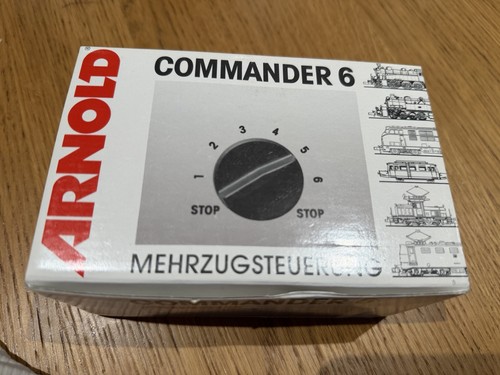 ARNOLD 7060 Commander 6 Train control multitren regulador de marcha modelo de tren | Zustand: New