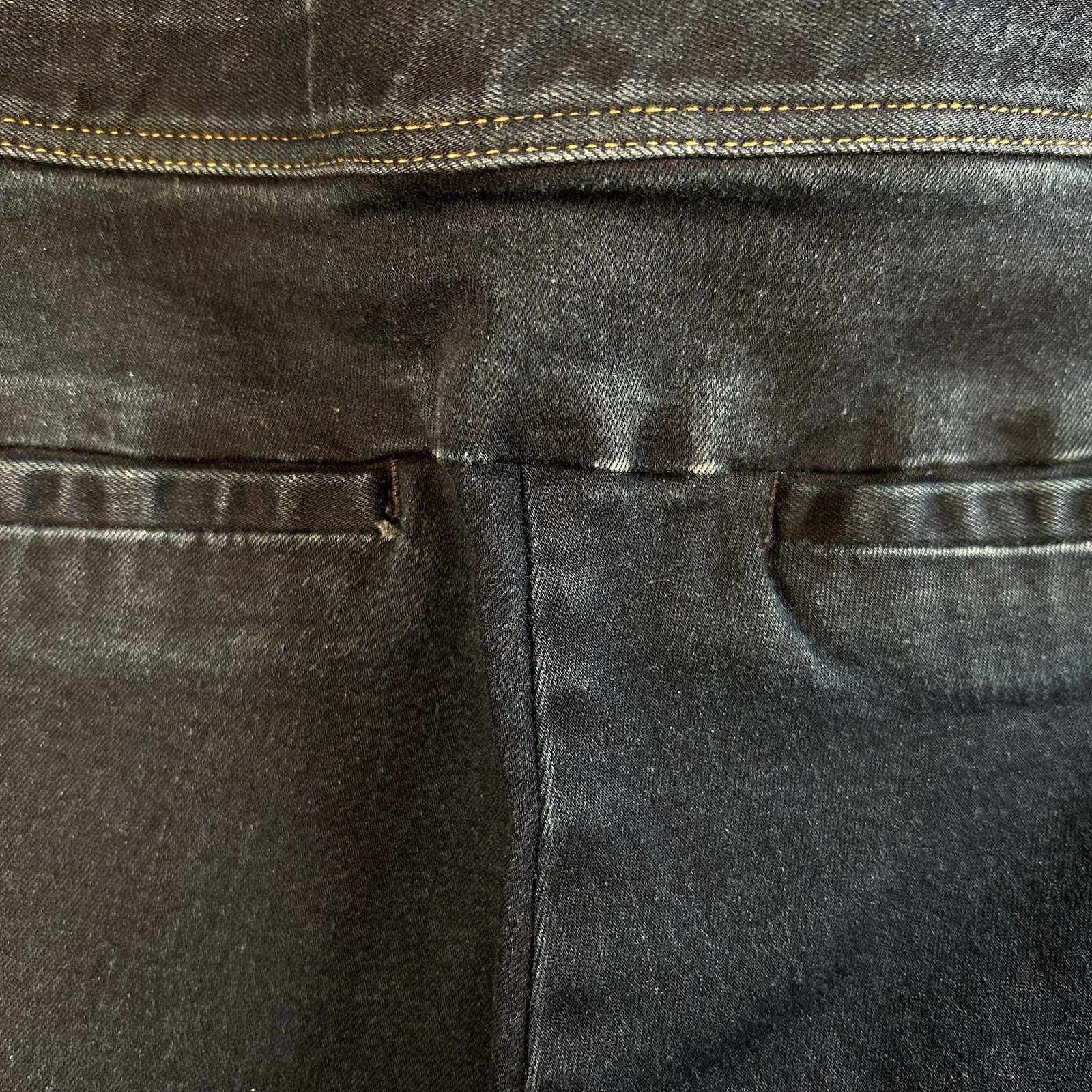 VERONICA BEARD Two Button Flare Stretch Denim Jea… - image 12