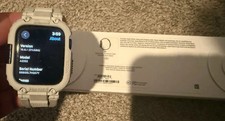 Unlocked - Apple Watch SE GPS 44mm Space Gray GPS  A2352 with box