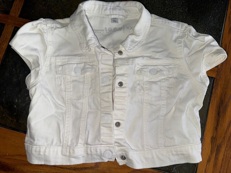 Gap kids Girls Cropped White Jean Jacket, Size XXL