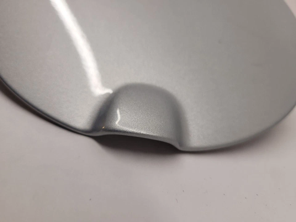 2006-2009 LINCOLN ZEPHYR Fuel Filler Door Silver 6E5Z54405A26A      Foto 3 de 4