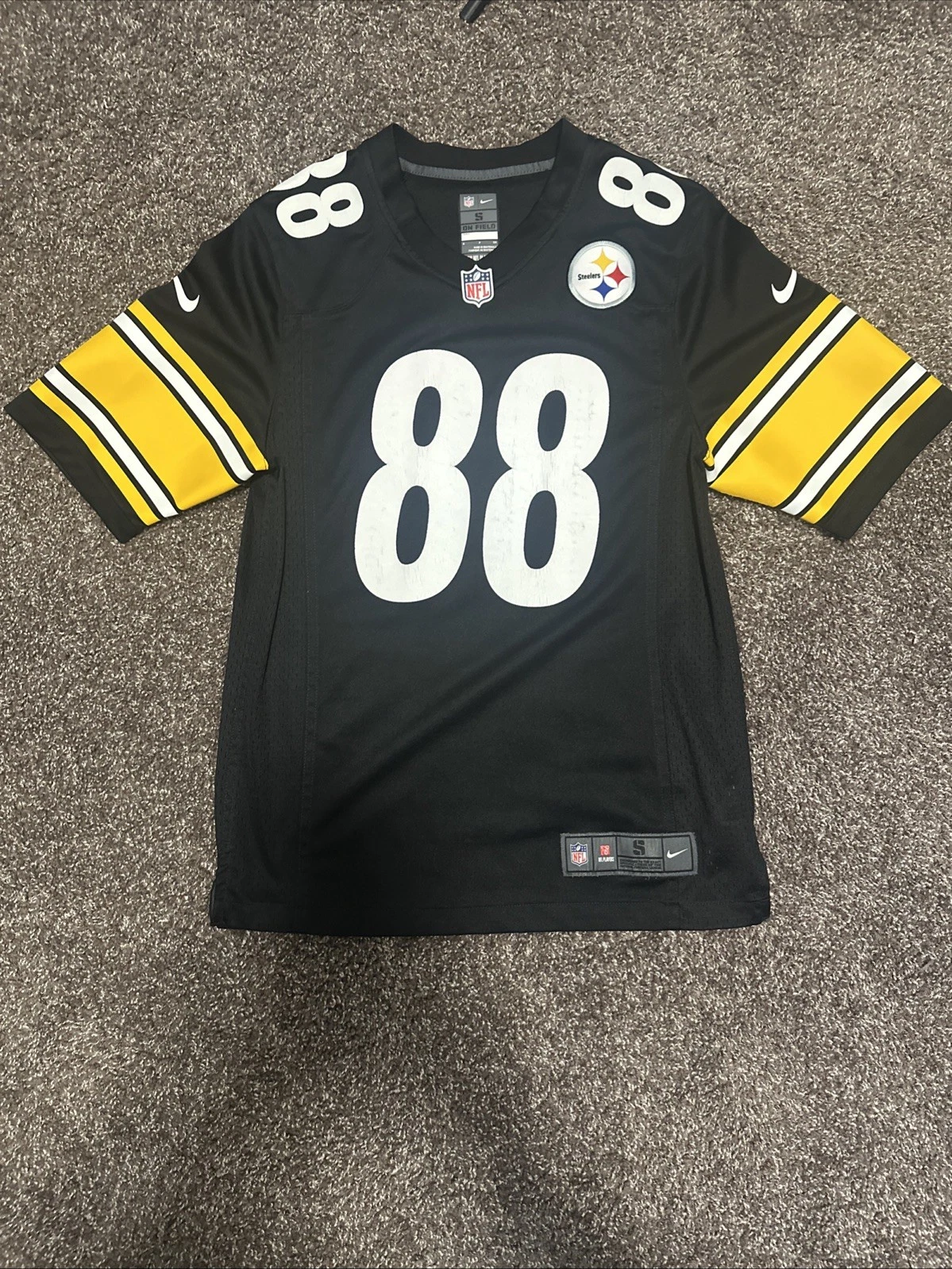 Picture 1 of 3