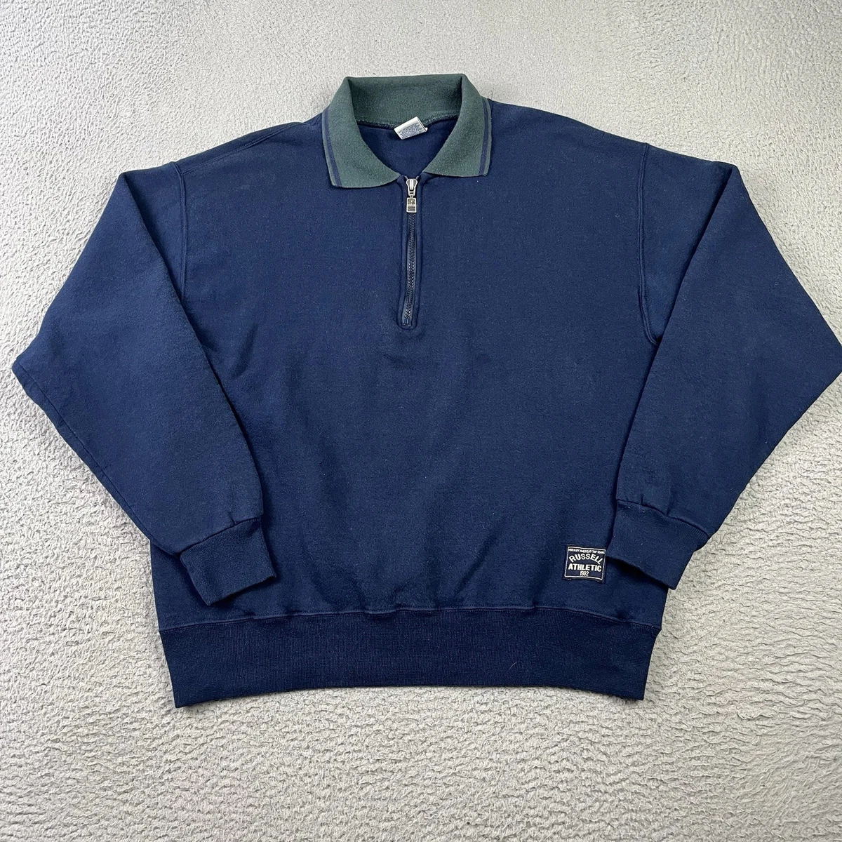Russell Athletic Men's Hoodies & Sweatshirts 1/4 Zip Features for Russell Athletic Men's Hoodies & Sweatshirts 1/4 Zip Features for
