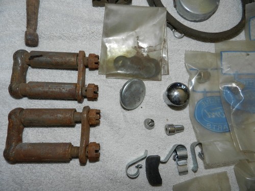 Antique FORD Parts 1916-39 Assorted estate Lot - Picture 13 of 21
