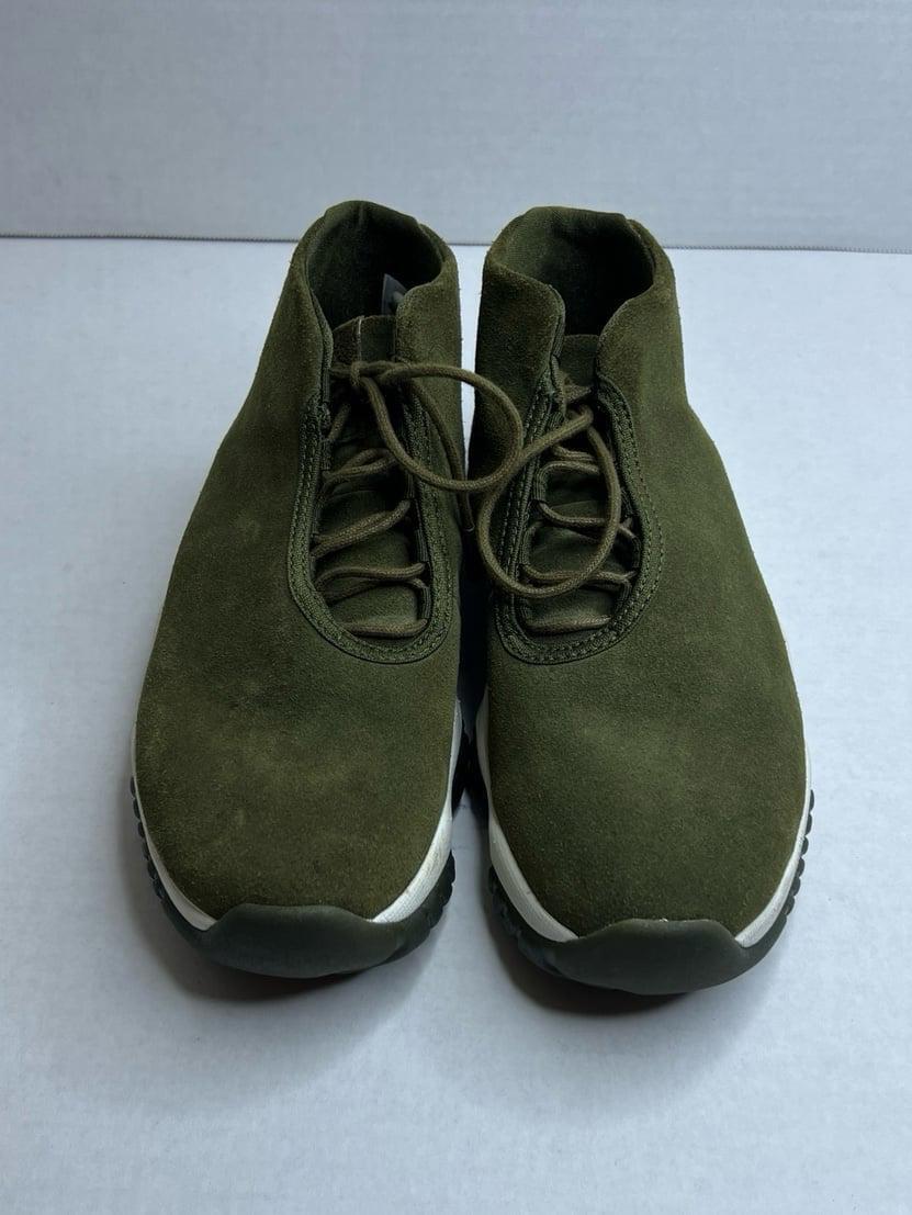 NIKE WMNS Air Jordan Future 'Olive Canvas' AR0726-300 Suede Shoes Women's 7.5 thumbnail 3