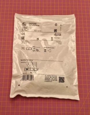 IFM Reflex Light Sensor OGT200 OGT-HPKG/US100 New + Original Packaging, 4021179173247