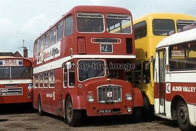 pu4228 - Alder Valley Bus No.680 / Reg.Nr.JPM 80D geparkt am Depot - Foto 6x4