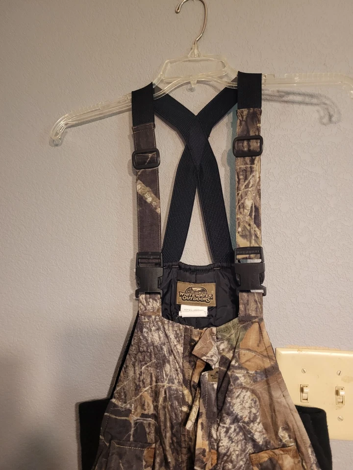 whitewater outdoors - Image 2 of 4