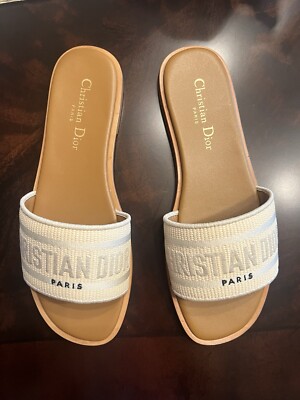 Christian Dior Paris DWAY Embroidered Slides US 9 / EU 40