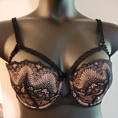 WOMEN'S  Adore Me Black Sexy Lace Push Up Bra Sz 34DDD/ EUC 