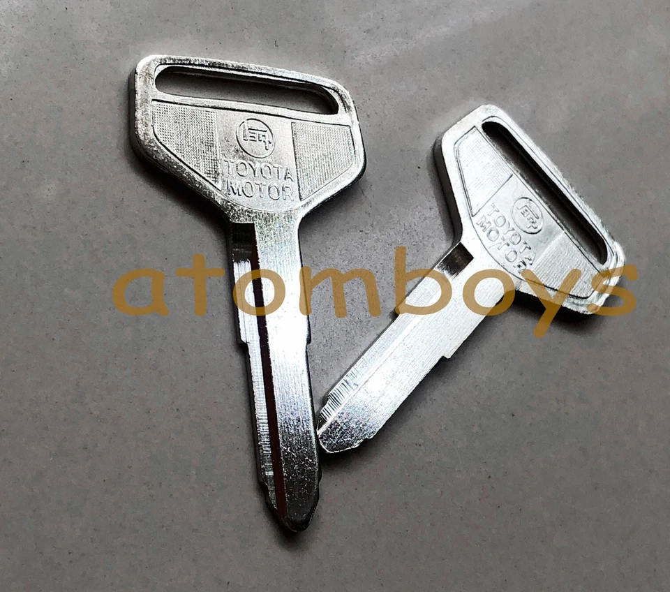 TOYOTA LANDCRUISER LAND CRUISER FJ60 FJ62 BJ60 HJ60 HJ61 HJ65 LLAVES EN BLANCO 80 90 Foto 2 de 4