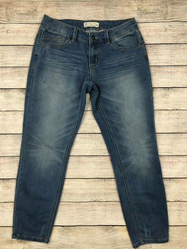 Angel Kiss Distressed Mid Rise Skinny 